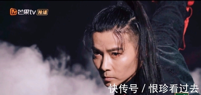 陈小春|张晋的综艺感太强了！《披荆斩棘的哥哥》竞拍环节上，他就是主角
