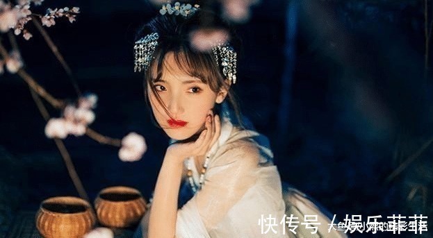 李瑁$李商隐的炫技之作,全诗无一生僻字,但遮住最后一字,谁也读不懂