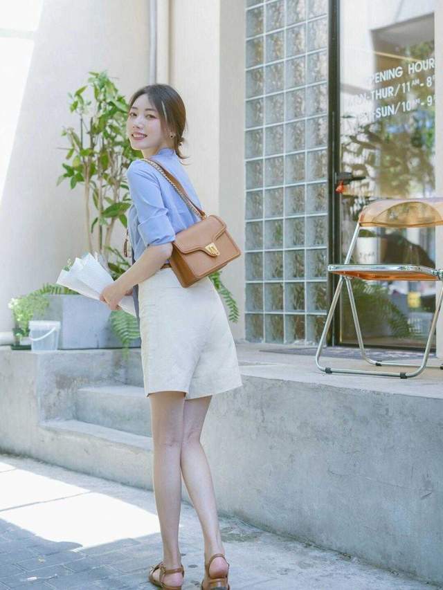 阔腿裤|奔三奔四的气质女神爱这样穿,吊带上衣配西裤干练精致,减龄时髦