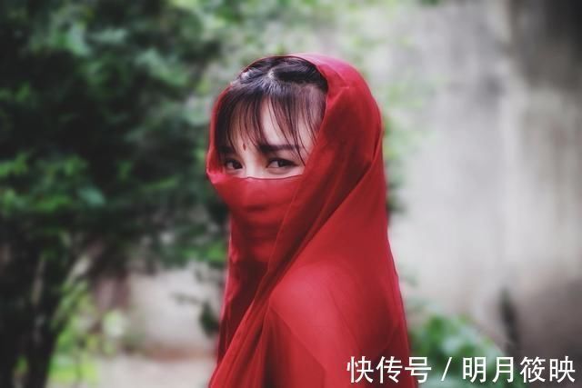 不怕被同質(zhì)博主取代！李子柒給出的理由很大氣