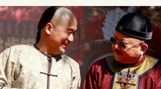 和?|乾隆仅死15天,和珅就惨遭嘉庆赐死,那和珅的死对头纪晓岚呢?