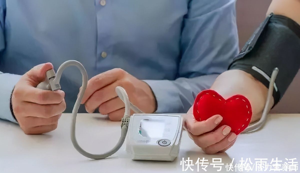 高血压|每天都需要吃降压药的人，应该晨起吃还是晚上吃？别知错犯错