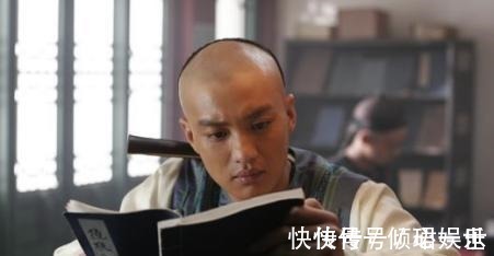 小桥流水#上联“周瑜看小桥流水”, 下联堪称千古绝对,令人拍案叫绝!