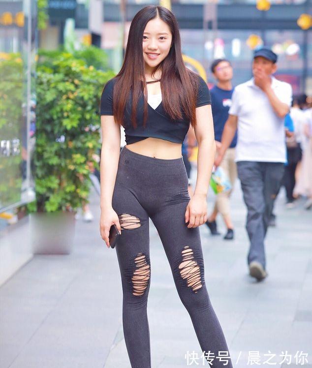 打底裤 -紧身打底裤美女,尽显女性的优雅气质,走在大街上回头率爆棚