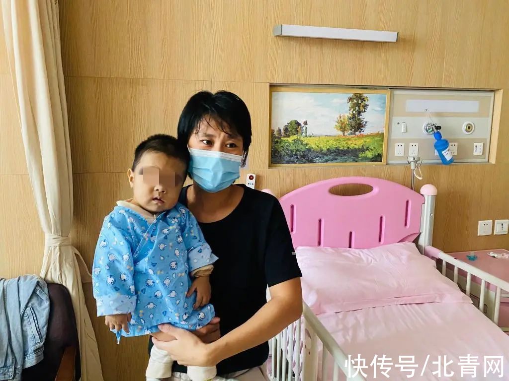 乐乐|三孩妈妈在青岛“割肝救子”！6个月大的“小黄人”…曾让她哭诉“感觉天都塌了”