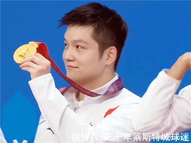 双人舞|王皓真幸福!曾不满妻子跳双人舞去搅场，如今搂美妻秀恩爱发感慨