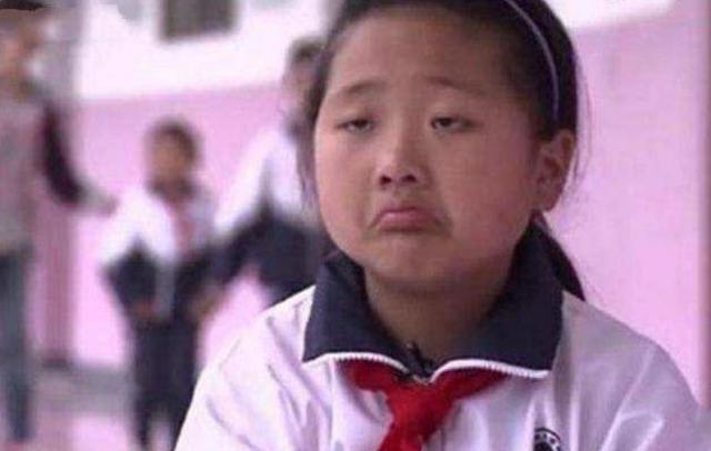 女孩因《变形记》得了公主病,回村闹着要找“富爸爸”,让人唏嘘