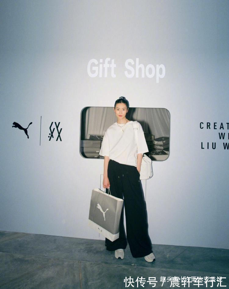 阔腿裤 答应我,穿阔腿裤时,尽量别配这2双鞋!土气还掉价!