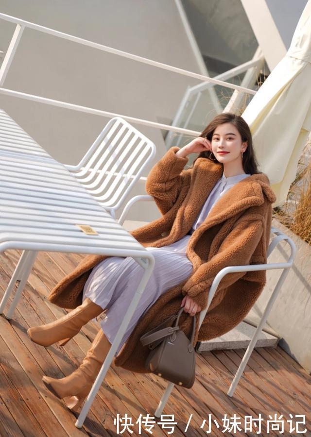 轻松|初冬穿大地色系才优雅,时尚博主私服穿搭示范,轻松提升品味