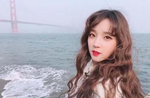 今年最心动的5款发型，超显脸小还不挑人，给你的气质加分