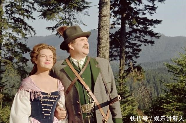 茜茜公主|《茜茜公主1》隐含着对城市的资本主义批判