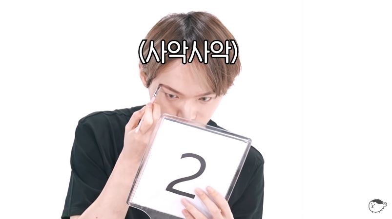 韩国小伙「整容级」化妆术真好！路人脸秒变韩星如「换脸」，网友：好像BTS成员V！