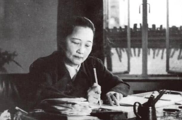 宋美龄|宋美龄至死不见宋庆龄,两人遗嘱却一模一样,“内容”令人心酸!