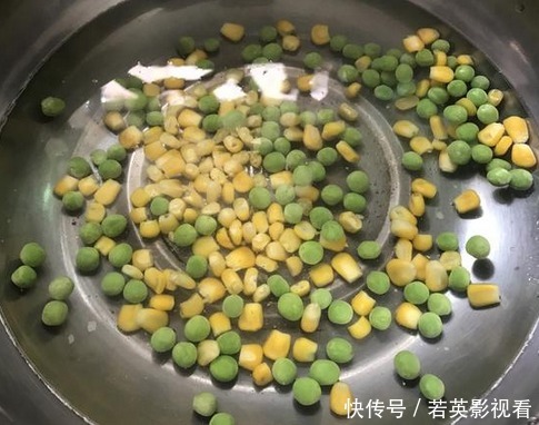  适量|剩饭只能炒着吃教你一招，简单好吃更营养，孩子常吃长高高