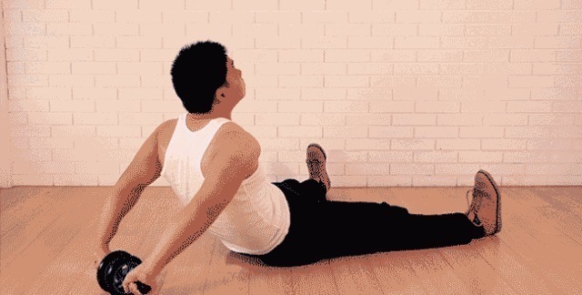 腹部|腹肌撕裂者训练，健腹轮的5种方式，虐出马甲线，练成巧克力腹肌