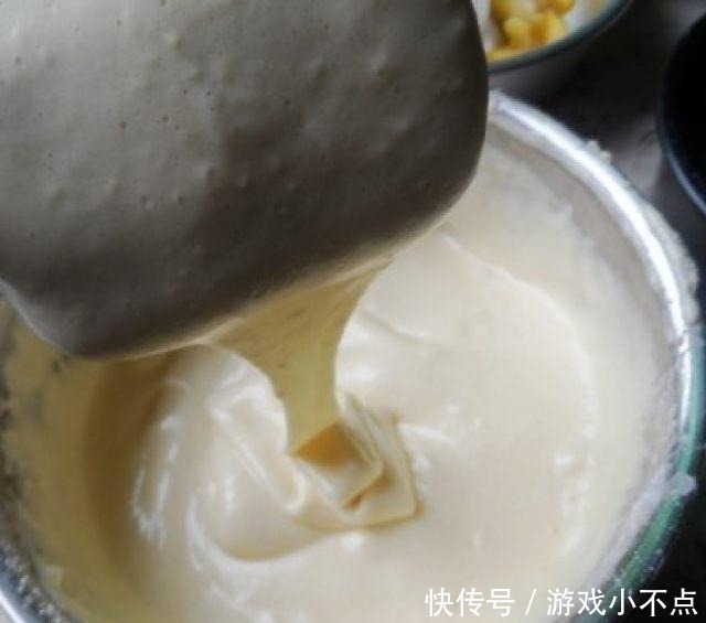 菠萝翻转海绵蛋糕，香软开胃，一学就会做法超简单的！