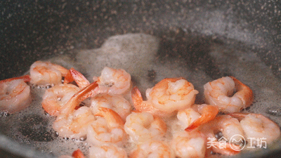 虾仁|茶餐厅最爱点，鲜香滑嫩，好吃到哭泣