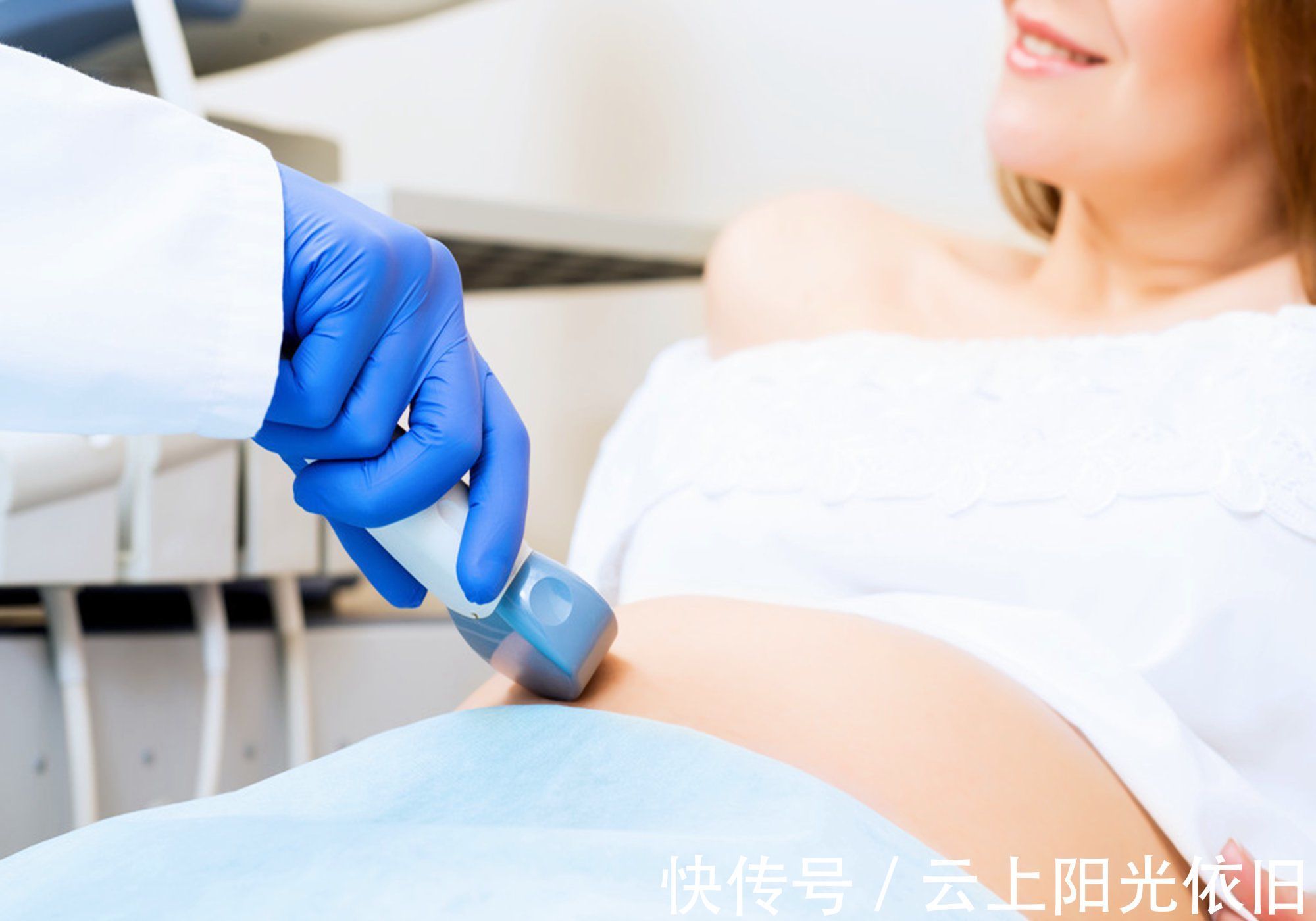 产房|体验过一遭顺产分娩,才明白为何“产房无尊严”,咬着牙忍受