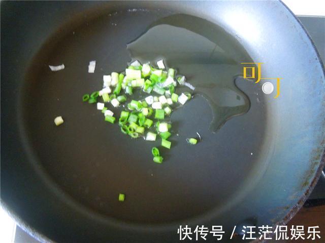 家人|这个煎蛋海陆双汇，外酥里嫩，家人夸我做得特别好吃