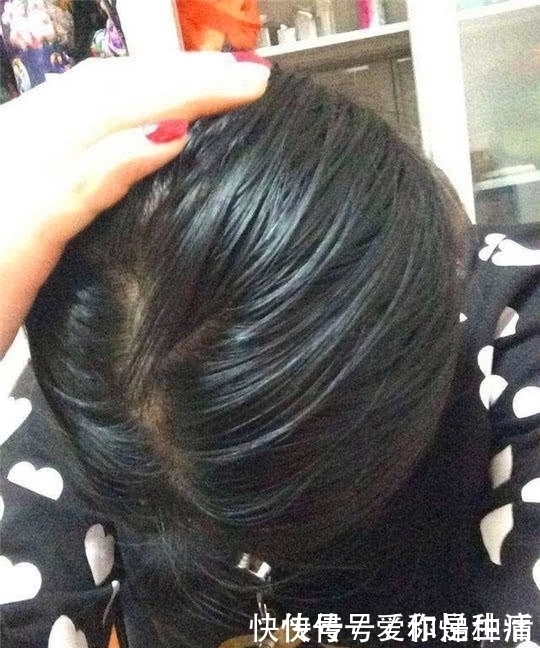 头发|资深发型师透露:女生总有这3个“坏习惯”,头发整天油汪汪!