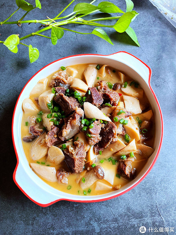 明日冬至,这2样菜一起炖一锅,鲜香滋补又美味,暖身补气不怕冷