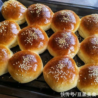 #白色情人节限定美味#老面包