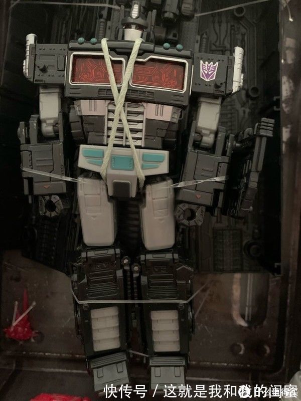 棋子|闲敲棋子落灯花 篇三十五:网飞暗黑擎天柱变形金刚