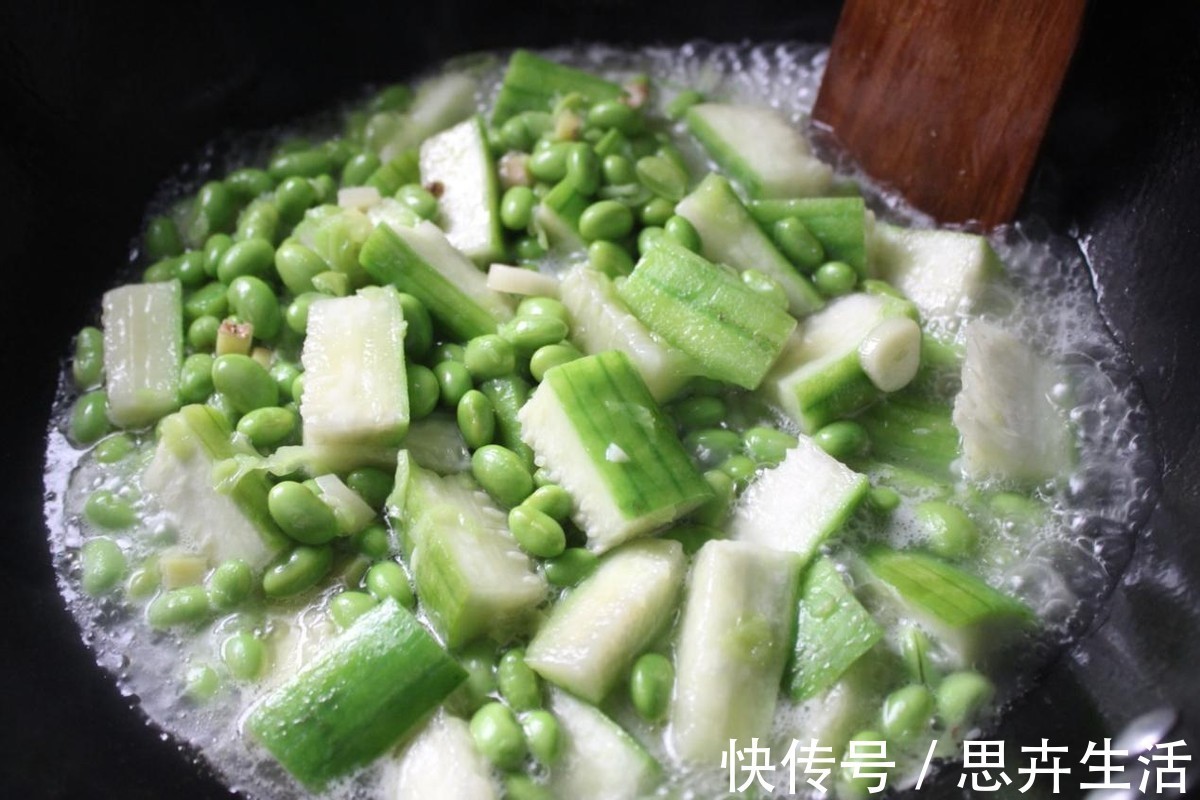 配菜|1根丝瓜,半斤毛豆,教你做这道夏日清凉小菜