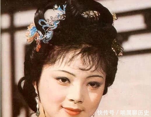 红楼梦中林黛玉早就意识到了贾府会由盛转衰?她只字不提又是为何?