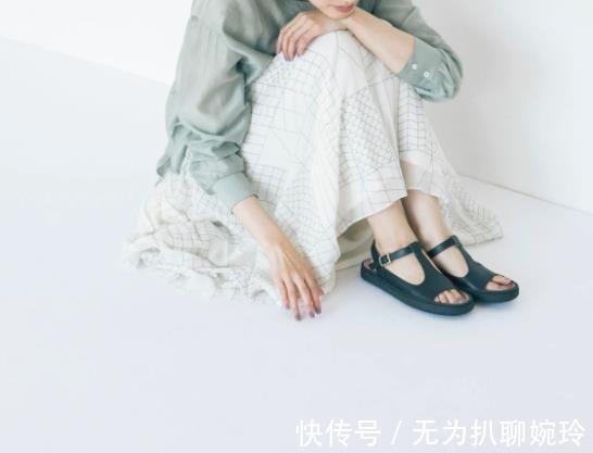 搭配|日本女士的“极简风”穿搭，在夏季美出新高度，懂得搭配，更精致