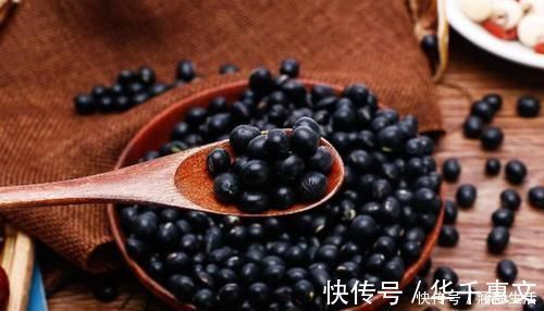 黄酮素|女人不想衰老?3物坚持泡水喝,肌肤“逆生长”,人到中年像20岁