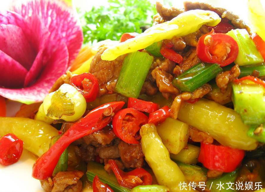 牛肉|香辣嫩滑的野山椒炒牛肉,绝对酸辣过瘾,简单的做法教给你!