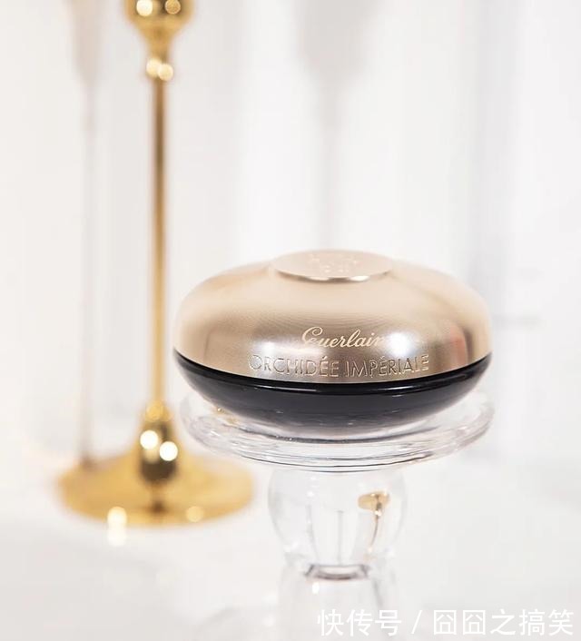 脸蛋子 砸了好几万上脸!告诉你贵妇护肤品到底是不是噱头!