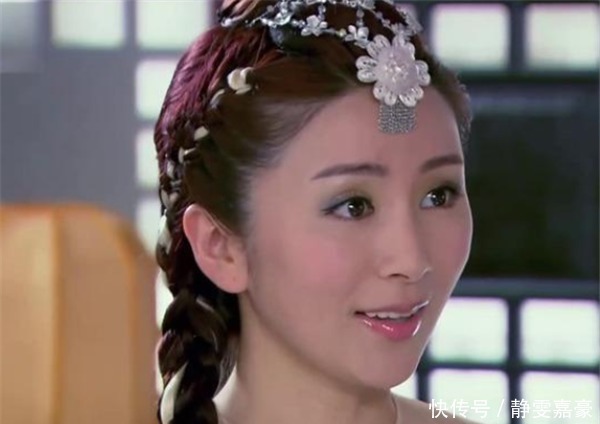 官员被杀，妻儿逃难到一树下得活，从此改为树姓，成全球第一大姓