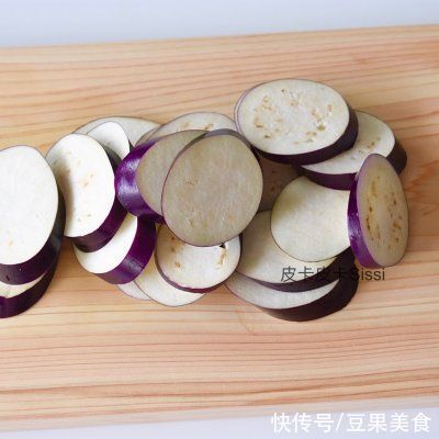 火腿饼|丰富餐桌味：韩国香菇饼、西葫芦饼、茄子饼、火腿饼