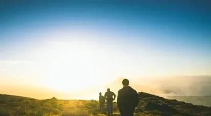  经典|经典微小说：《犯错》