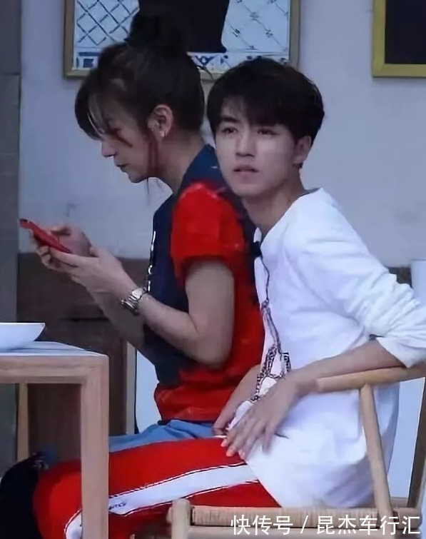 |14张搞笑的明星错位照:迪丽热巴的腿,岳云鹏的头,杨幂的胸