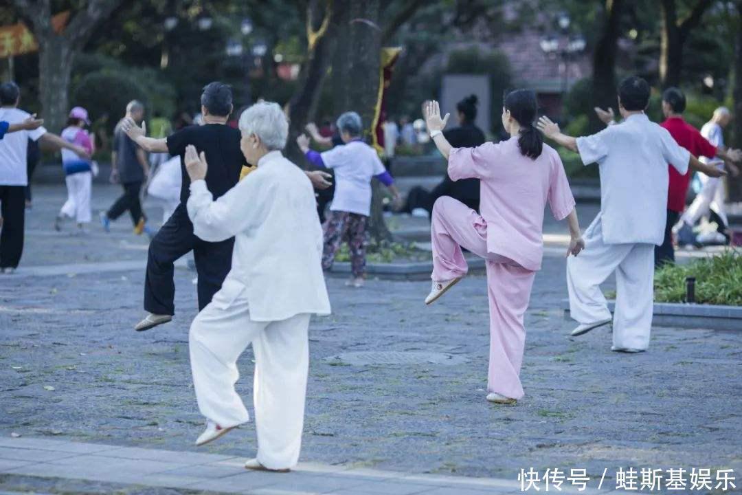警惕!痴呆已成中老年健康的“第4大杀手”若想躲开,做好4件事