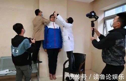 生物蛋白锌|父亲167cm,母亲156cm,儿子却长到183,有这3个习惯太好了