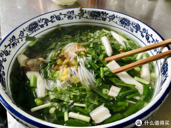 中年|旅行其实很简单 篇九百八十八：昆明边上这座好吃的小城，值得你专程安排一趟云南之行