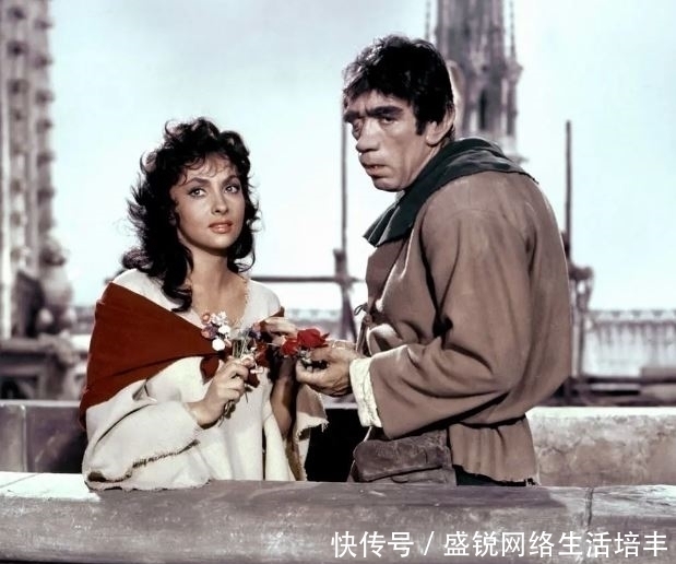 女主|《巴黎圣母院》中那位吉普赛女主的悲剧,不是爱太深,而是不会爱