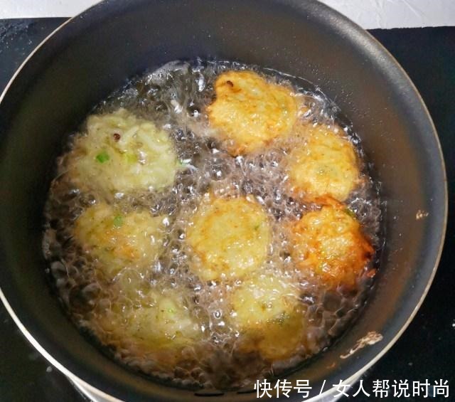  萝卜丝丸子，一口一个停不下来