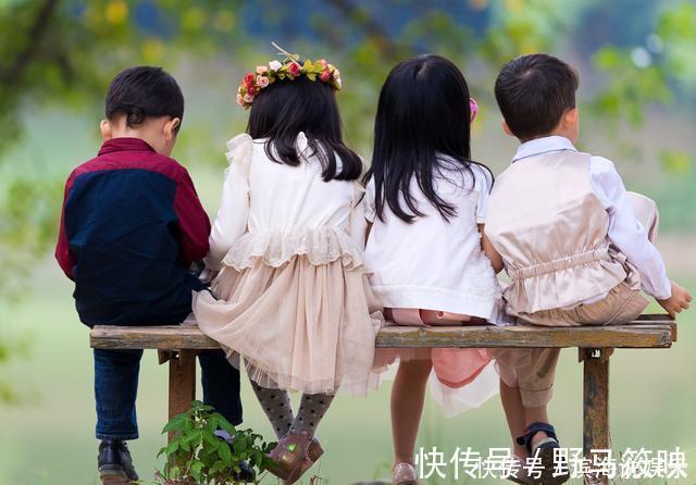 家长|隐藏在孩子身边的“毒友谊”,比早恋危害更大,家长要警惕拒绝