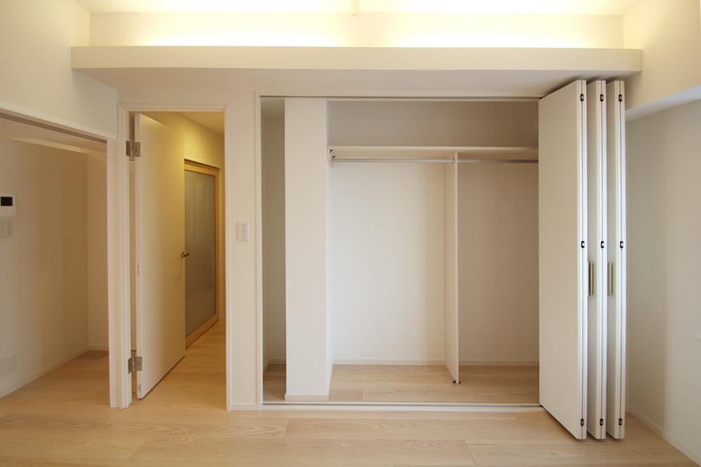 卧室|“去衣柜化”的卧室越来越流行,也许只有尝试过,才知道有多爽