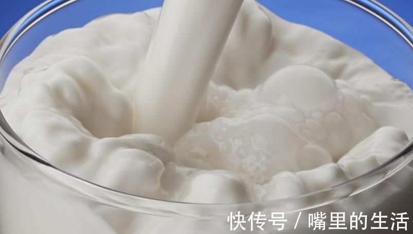 时间点|什么时候喝牛奶最好？专家给出最佳答案，3个时间点不可错过