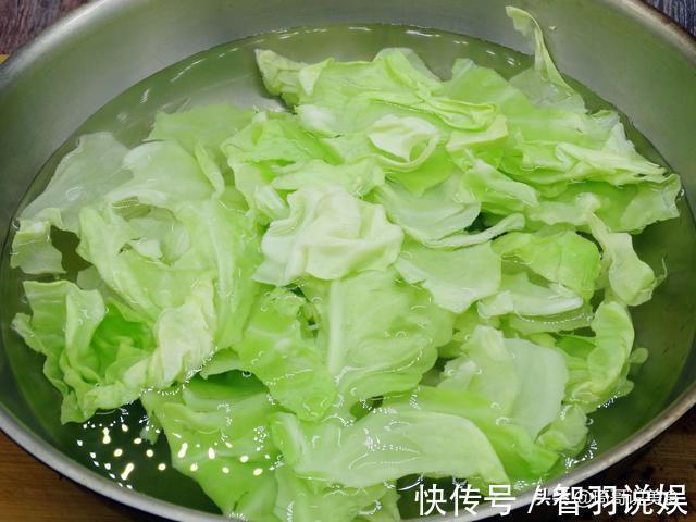香菇片|它是刮油菜，2元1斤，这样蒸一下，汁清味浓，体重瘦到2位数