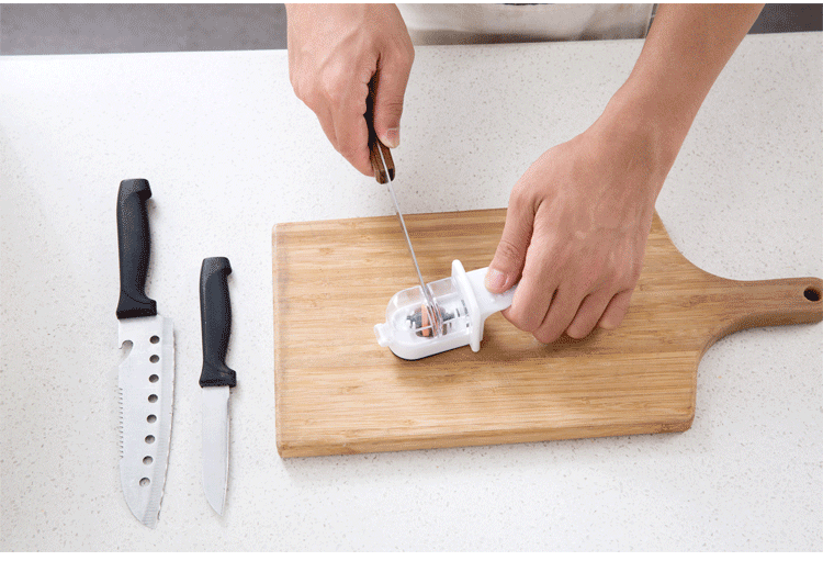 牙膏|牙膏抹在菜刀上，没想到这么厉害，每家每户都用的到，赶紧去试试