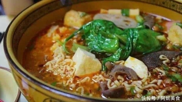 看了韩国的麻辣烫,再看中国的麻辣烫,差距不是一般的大