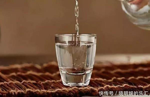 5个保存大米的小技巧,此做法,大米不生虫,不霉变,久放不变味