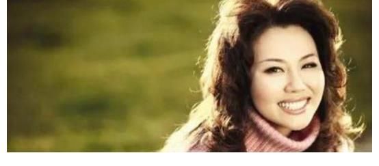 主持人|央視知名女主持人方靜，卻被“間諜風波”害慘，真相大白后客死他鄉